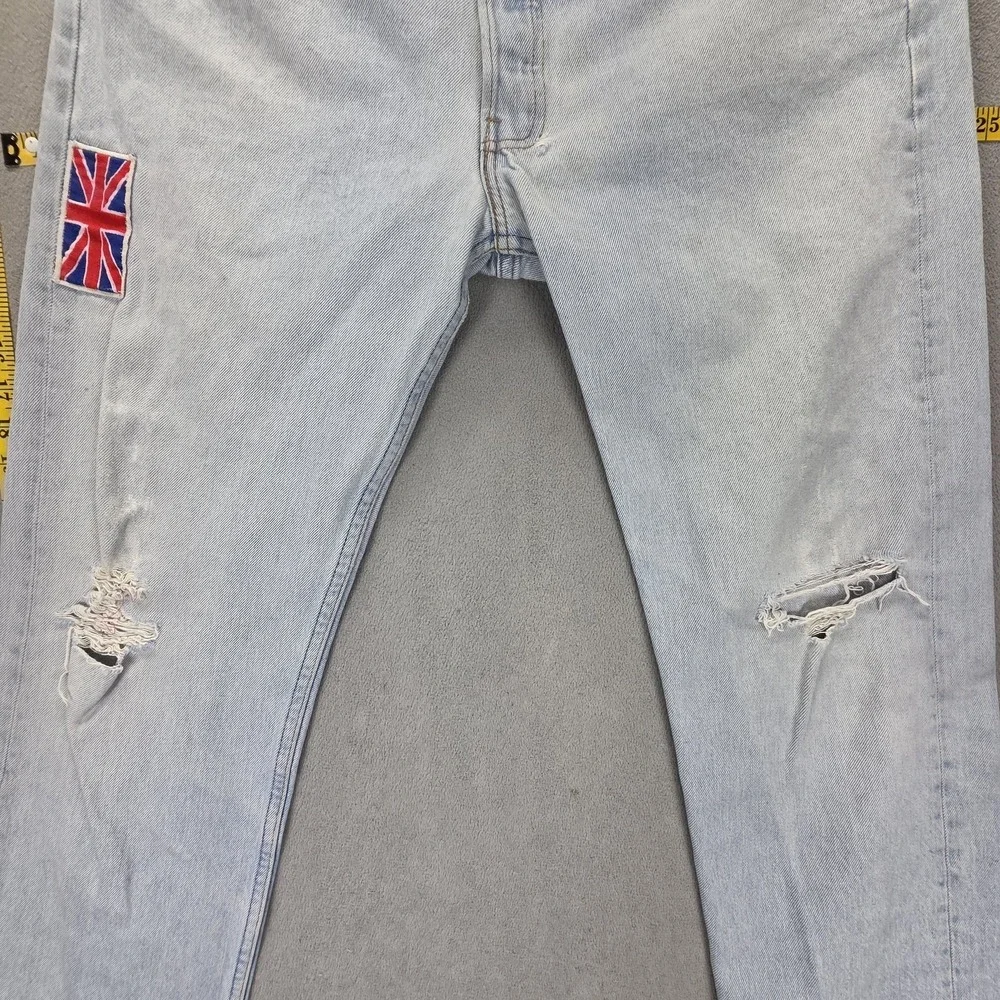 Levis 10368 important